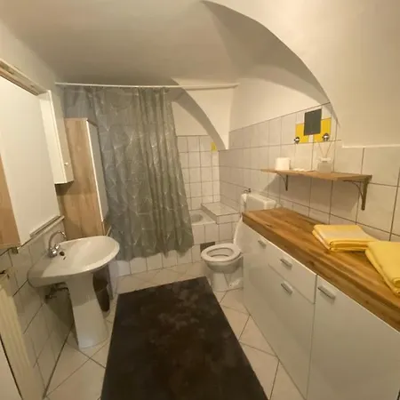 B&B Bei Pepe Nero Sankt Poelten Esterno foto